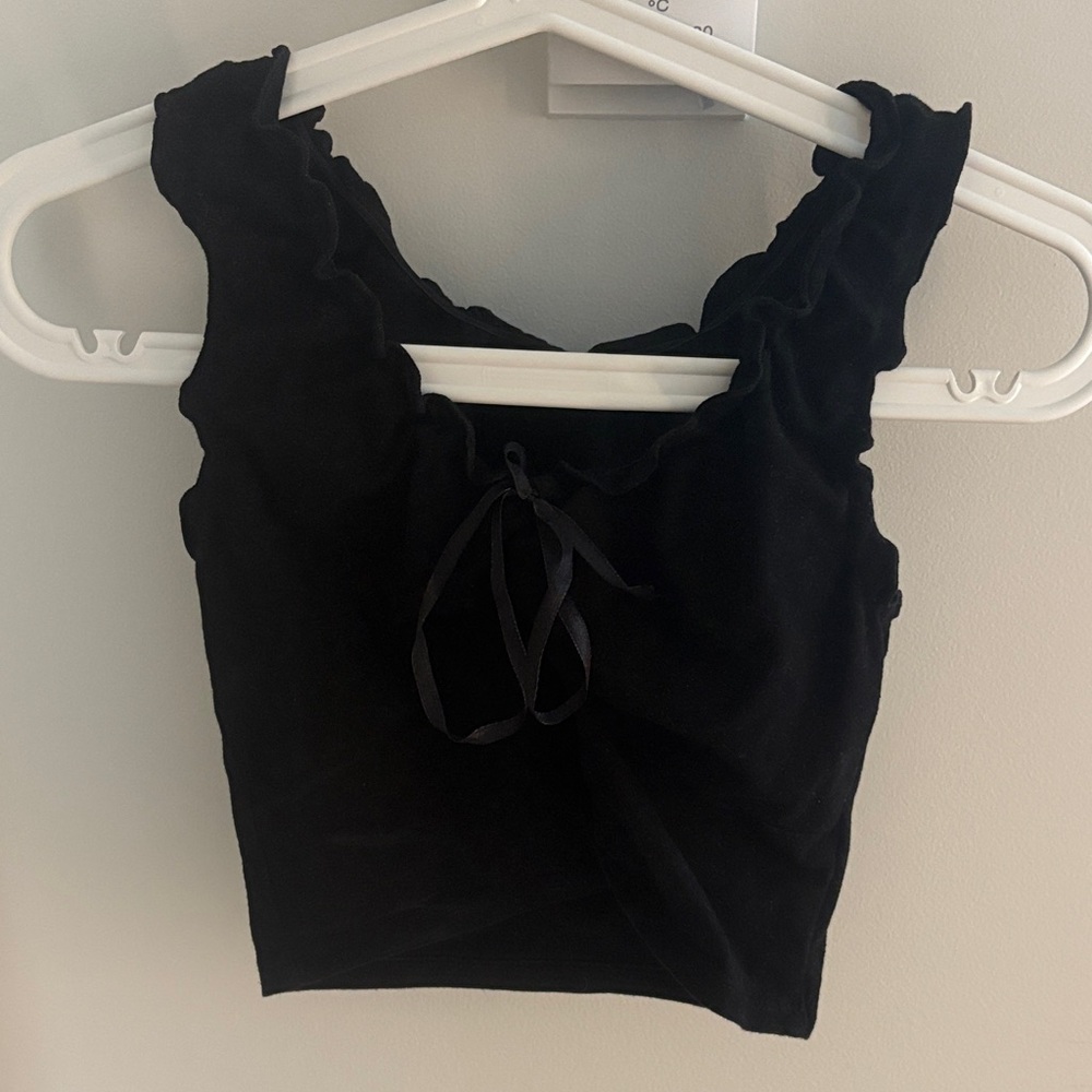 Brandy Melville Black Ruffle Tie-Front Crop Top